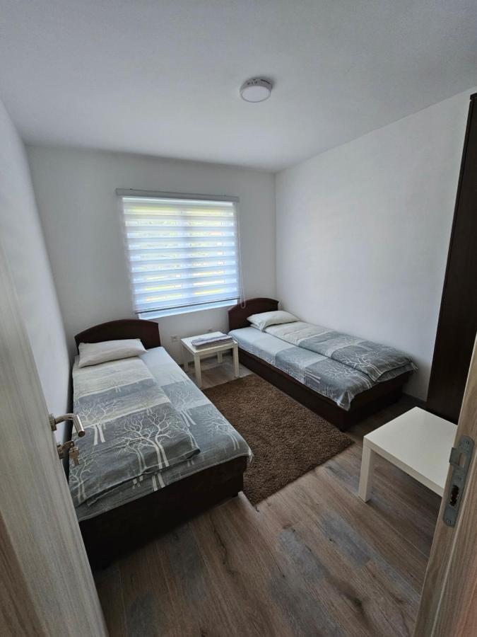 זבליאק Apartman Planinski Raj מראה חיצוני תמונה