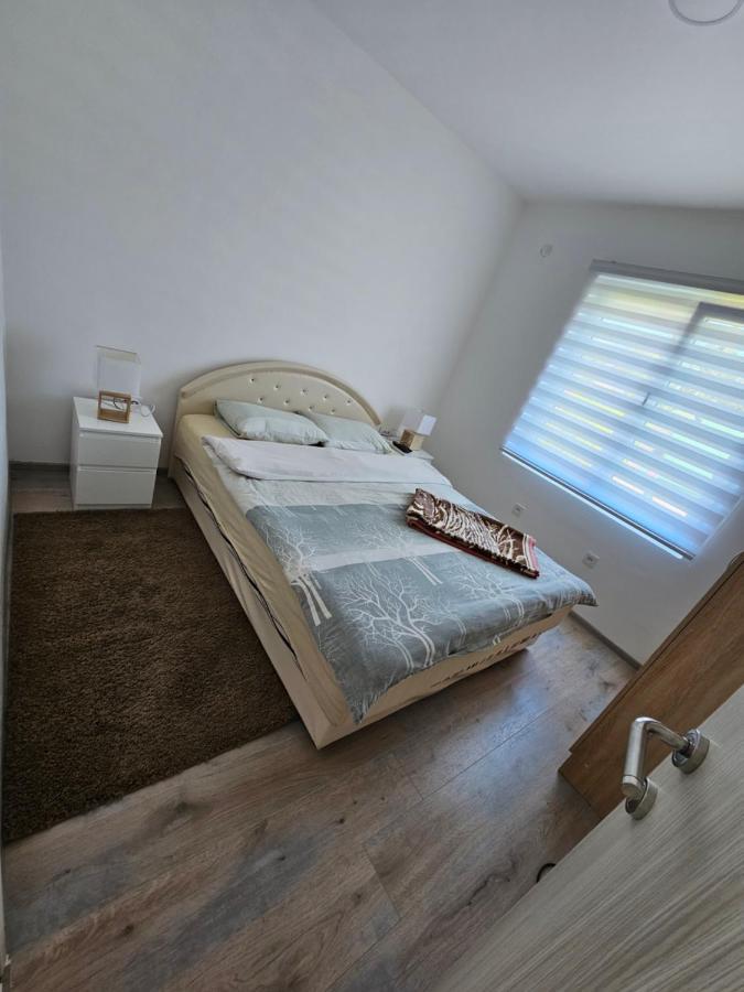 זבליאק Apartman Planinski Raj מראה חיצוני תמונה
